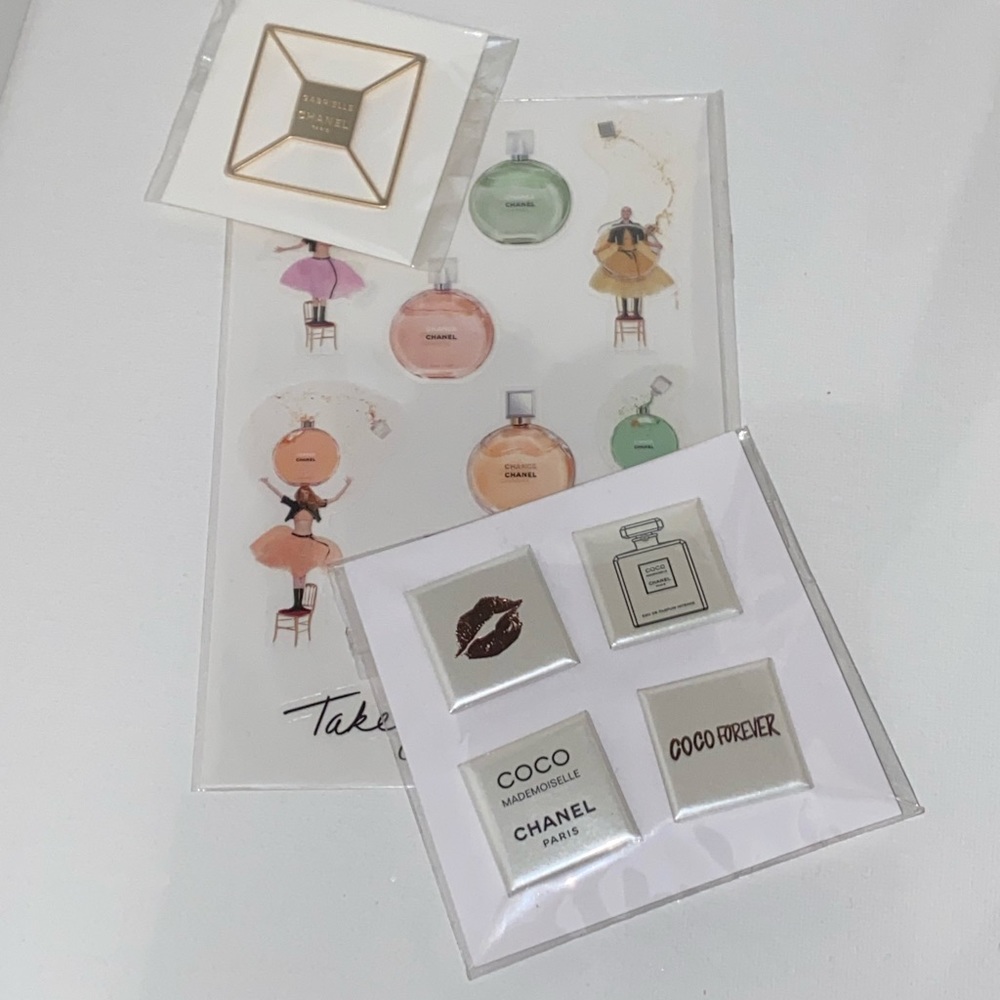 CHANEL Stickers